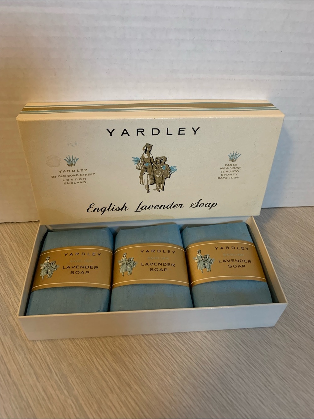 Yardley English Lavender Perfumed Bath Soap 3 Bars 5 oz Each Vintage New